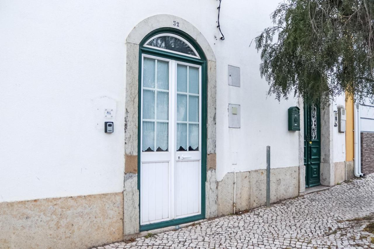 Traditional Portuguese Village House - Casa Martins No 52 Freiria Exterior foto